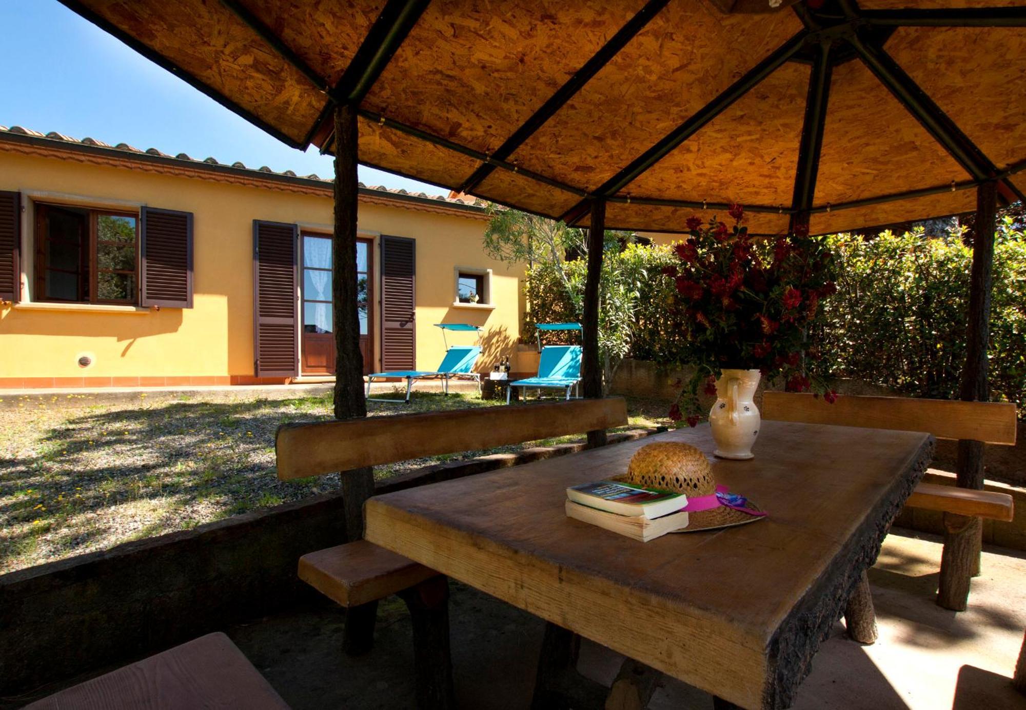 Agriturismo I Cerroni Montescudaio Dış mekan fotoğraf